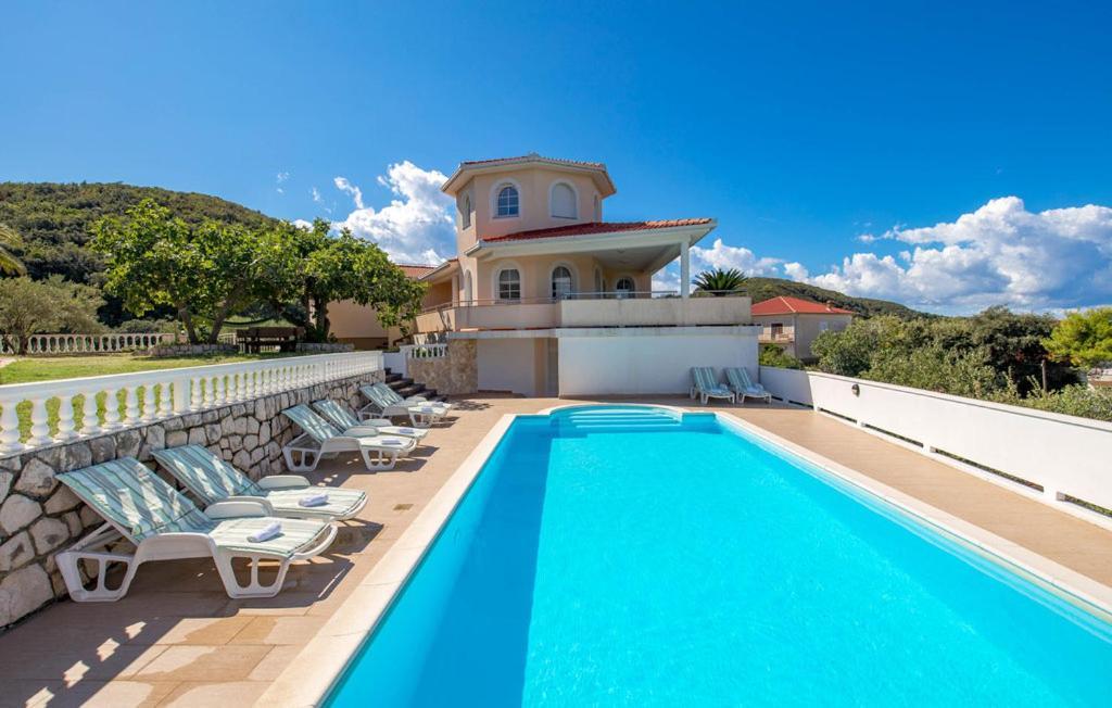 Apartament Dedić *